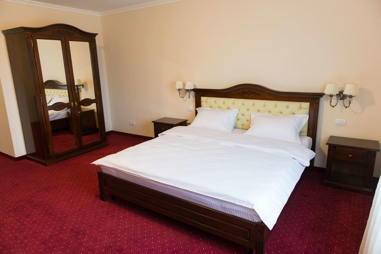 Hotel Dallas Negresti-Oas Room photo
